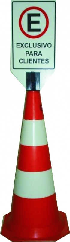 Cone de Sinalização em PVC 75 cm Altura Lr/Br com placa personalizada